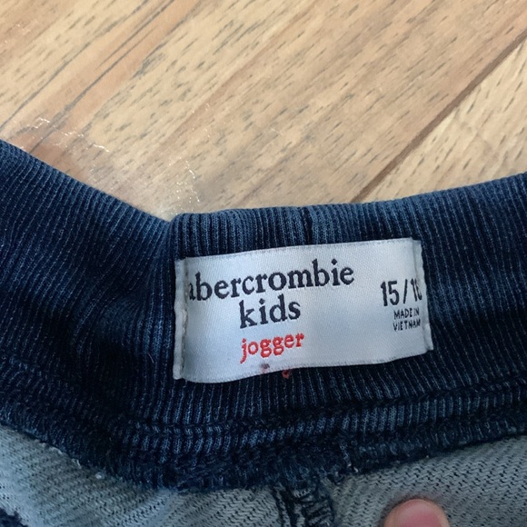 Abercrombie kids jogger jeans 15/16 - Picture 4 of 5